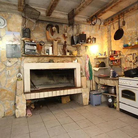 Apartment 648d